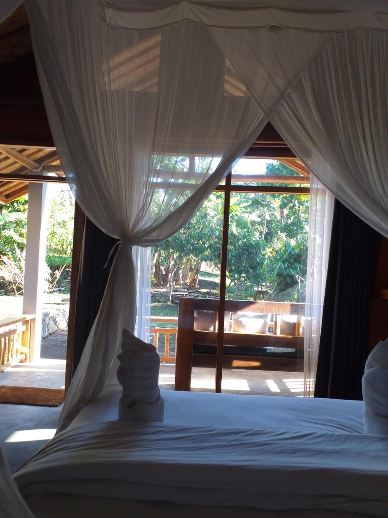 The Geckos Homestay Kelimutu Kamer foto